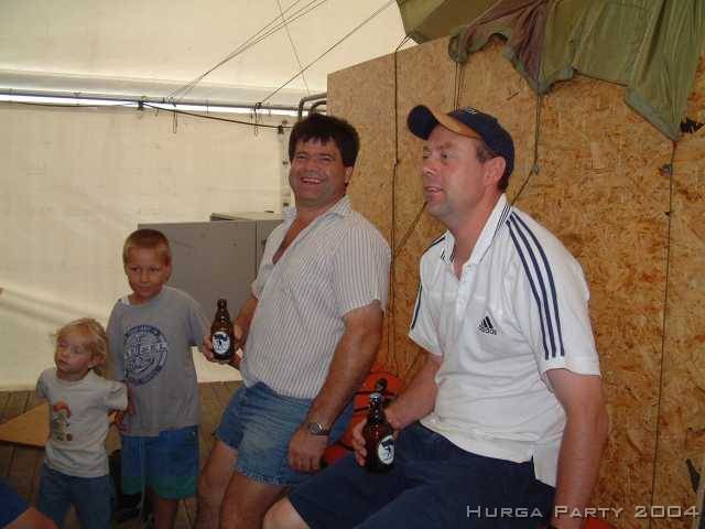 Party 2004 159 